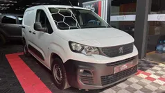 Branco Usado 2020 Peugeot Partner Monovolume | € 13.750 (Preço justo)