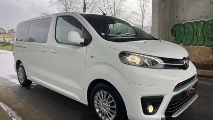 Usado Toyota Proace 144 HP (105 kW) 2022 Monovolume