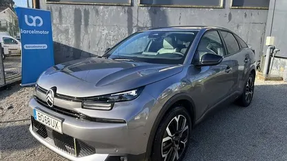 Usado 2025 Citroën e-C4 | € 28.950 (Preço justo)