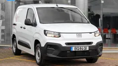 Branco Novo 2025 Fiat Doblò Monovolume | € 21.990 (Preço justo)