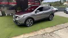 Cinza Usado 2017 Nissan Qashqai SUV | € 15.950 (Preço justo)