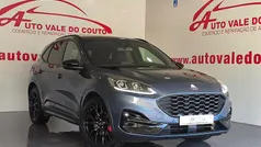 Azul Usado 2023 Ford Kuga ST-Line X SUV | € 24.990 (Preço justo)