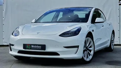 Usado 2022 Tesla Model 3 Sedan | € 28.000 (Preço justo)