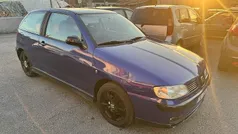 Azul Usado 2001 Seat Ibiza Sport | € 2.750 (Bom preço)