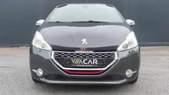 Cinzento Usado 2013 Peugeot 208 GTi Citadino | € 13.990 (Preço justo)