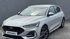 Cinza Usado 2023 Ford Focus ST-Line Citadino | € 21.850 (Preço justo)
