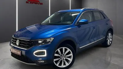 Azul Usado 2021 VW T-Roc Life SUV | € 23.980 (Preço justo)