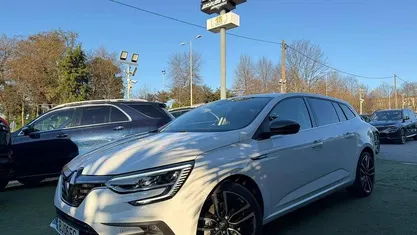Branco Usado 2024 Renault Mégane IV Carrinha | € 21.300 (Super Preço)