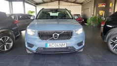 Azul Usado 2020 Volvo XC40 Momentum SUV | € 26.990 (Preço justo)