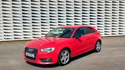Vermelho Usado 2012 Audi A3 | € 12.900 (Bom preço)