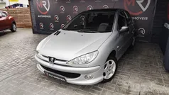 Cinza Usado 2004 Peugeot 206 Citadino | € 3.900 (Preço justo)