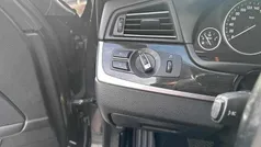 Cinzento Usado 2015 BMW 520 Sedan | € 14.750 (Bom preço)