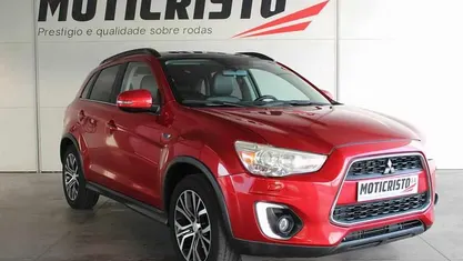 Usado Mitsubishi ASX Invite 114 HP (83 kW) 2017 Vermelho SUV