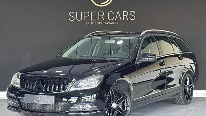 Preto Usado 2011 Mercedes C220 | € 13.990 (Preço justo)