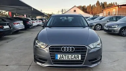 Usado Audi A3 110 HP (80 kW) 2015 Cinza Citadino