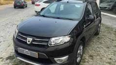 Preto Usado 2014 Dacia Sandero Citadino | € 9.490 (Preço justo)