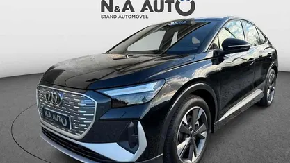 Usado 2023 Audi Q4 e-tron SUV | € 39.750 (Preço justo)