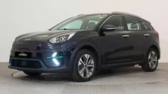 Azul Usado 2021 Kia e-Niro Spirit SUV | € 21.750 (Bom preço)