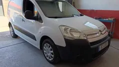 Branco Usado 2010 Citroën Berlingo Monovolume | € 7.000 (Preço justo)