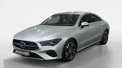 Cinza Usado 2024 Mercedes CLA180 Sedan | € 38.500 (Super Preço)