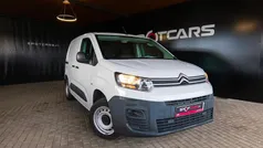 Usado 2023 Citroën Berlingo Shine Monovolume | € 16.750 (Preço justo)