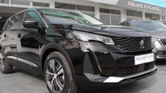 Usado 2022 Peugeot 5008 Allure Monovolume | € 29.990 (Bom preço)
