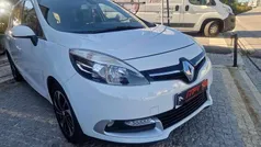 Branco Usado 2013 Renault Scénic III Bose Edition Monovolume | € 8.500 (Preço justo)