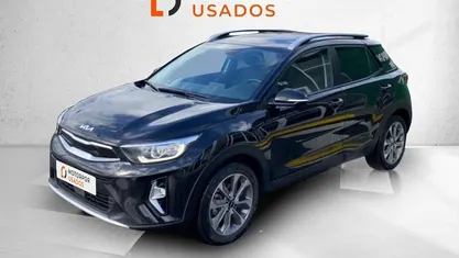 Usado Kia Stonic 100 HP (73 kW) 2024 SUV