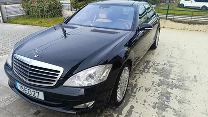 Preto Usado 2007 Mercedes S320 Sedan | € 20.000