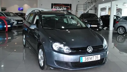 Usado VW Golf VII Style 105 HP (77 kW) 2012 Cinza Carrinha