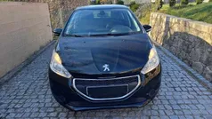 Preto Usado 2014 Peugeot 208 Citadino | € 6.980 (Preço justo)