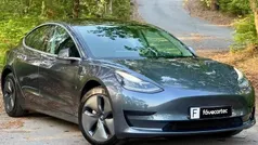 Cinza Usado 2019 Tesla Model 3 Sedan | € 21.995 (Preço justo)