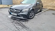Cinzento Usado 2020 Mercedes C300e | € 27.000 (Preço justo)
