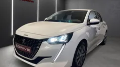 Branco Usado 2020 Peugeot 208 Citadino | € 12.980 (Preço justo)