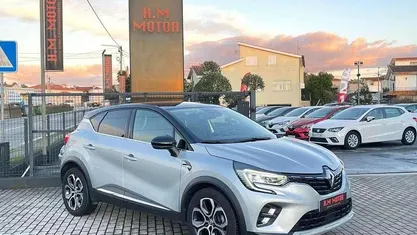 Usado Renault Captur Evolution 91 HP (66 kW) 2022 Cinza SUV