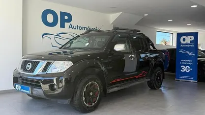 Preto Usado 2011 Nissan Navara Premium Edition Pickup | € 21.950 (Preço justo)