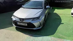 Cinzento Usado 2022 Toyota Corolla | € 25.950 (Preço justo)