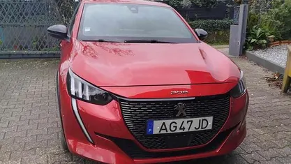 Usado Peugeot 208 131 HP (96 kW) 2021 Vermelho Citadino