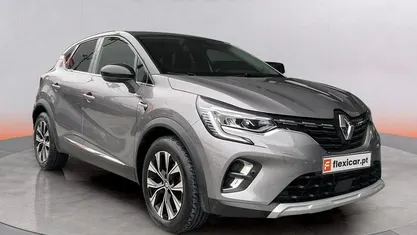 Usado 2023 Renault Captur Techno SUV | € 16.890 (Bom preço)