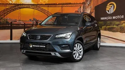 Cinza Usado 2019 Seat Ateca Style SUV | € 15.900 (Preço justo)