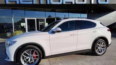 Branco Usado 2018 Alfa Romeo Stelvio Super SUV | € 29.850 (Preço justo)
