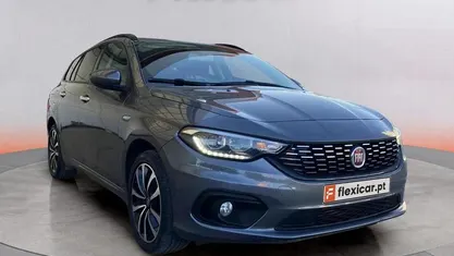 Usado Fiat Tipo Lounge 120 HP (88 kW) 2020 Cinza Sedan
