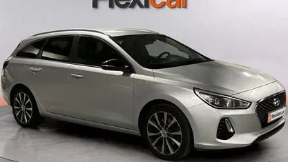 Usado 2018 Hyundai i30 Comfort Carrinha | € 13.990 (Preço justo)