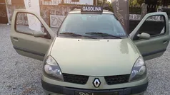 Cinza Usado 2001 Renault Clio II | € 2.650 (Preço justo)