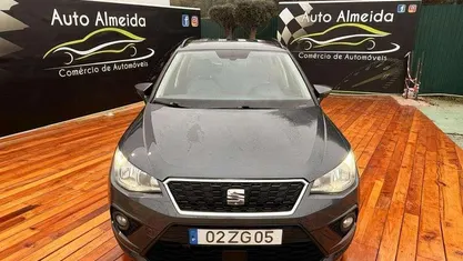 Usado Seat Arona 115 HP (84 kW) 2019 Antracite SUV