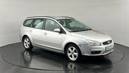 Cinzento Usado 2006 Ford Focus Carrinha | € 2.250 (Super Preço)