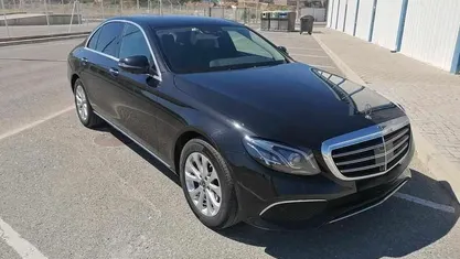 Preto Usado 2019 Mercedes E220 Coupé | € 24.900 (Super Preço)