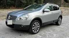 Cinzento Usado 2009 Nissan Qashqai SUV | € 6.500 (Bom preço)