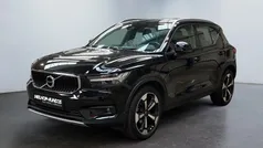 Preto Usado 2021 Volvo XC40 Momentum SUV | € 29.750 (Preço justo)
