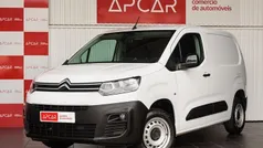 Usado 2023 Citroën Berlingo Shine Monovolume | € 18.000 (Preço justo)